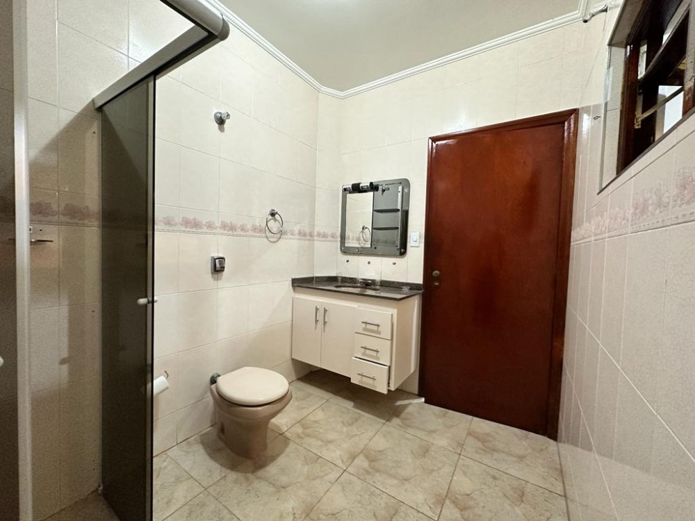 Casa, 3 quartos, 220 m² - Foto 36