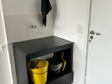 Pequena �rea de Servi�o