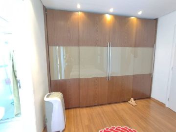 Condom�nio Edif�cio Avigliana