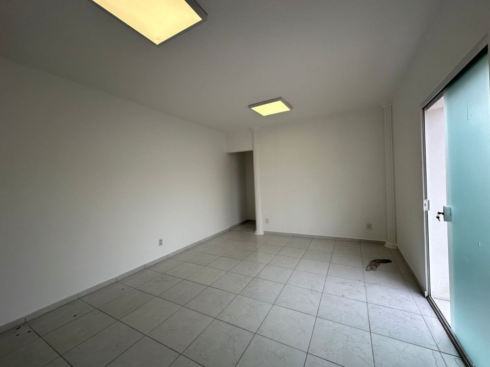 Sala Comercial - Aluguel - Vila Nova Manchester - So Paulo - SP