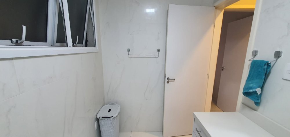 Apart. no Cond. Edificio Sales Leite para vender