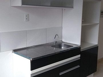 Kitnet Semi Mobiliado Para Alugar No Br�s