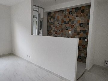 Apartamento com 2 Quartos Para Alugar Na Quinta Paineira